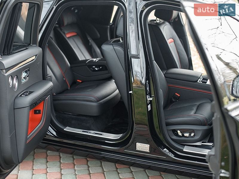 Седан Rolls-Royce Ghost 2023 в Полтаві фото 15 Седан Rolls-Royce Ghost 2023 в Полтаві