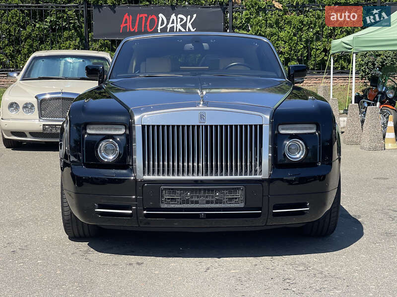 Кабриолет Rolls-Royce Phantom Drophead Coupe 2009 в Киеве
