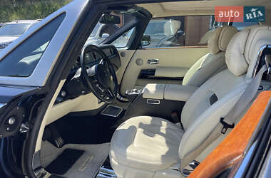 Кабриолет Rolls-Royce Phantom Drophead Coupe 2009 в 