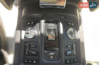 Кабриолет Rolls-Royce Phantom Drophead Coupe 2009 в 
