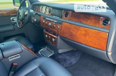 Лимузин Rolls-Royce Phantom 2012 в 