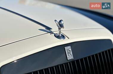 Кабриолет Rolls-Royce Phantom 2007 в 