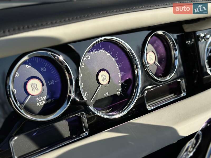 Кабріолет Rolls-Royce Phantom 2007 в Києві