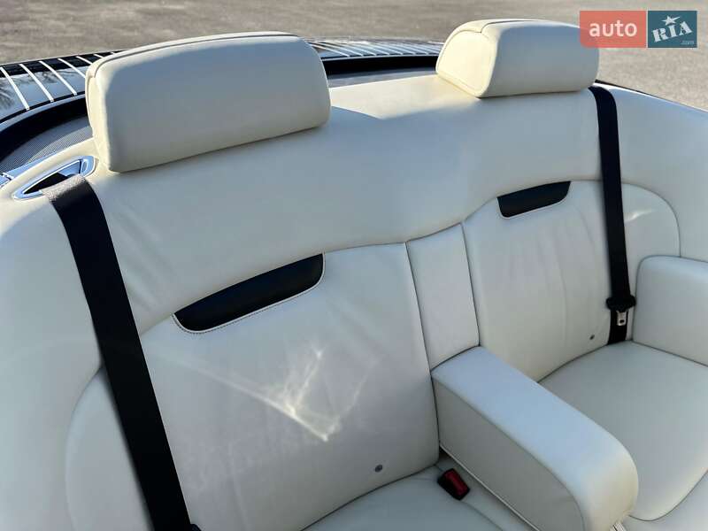 Кабріолет Rolls-Royce Phantom 2007 в Києві
