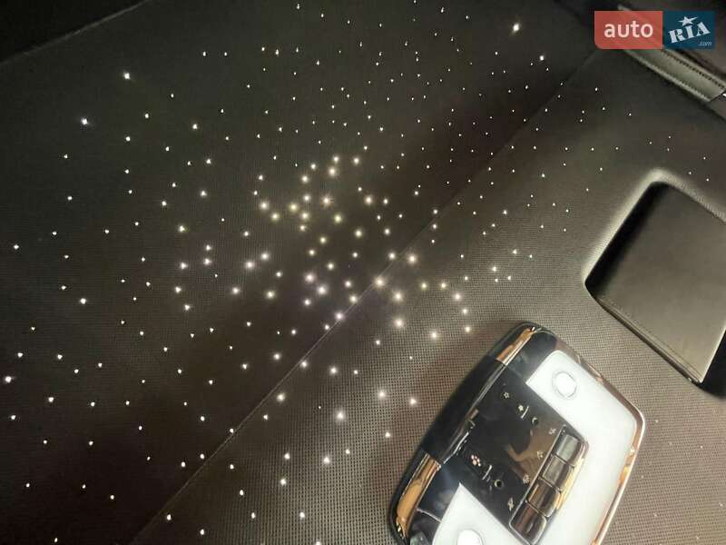 Седан Rolls-Royce Phantom 2021 в Киеве