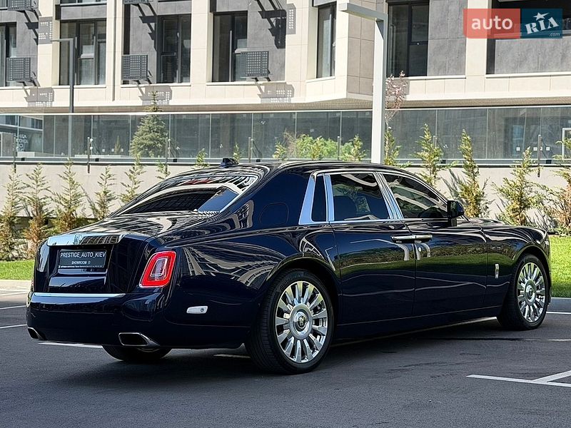 Седан Rolls-Royce Phantom 2019 в Києві