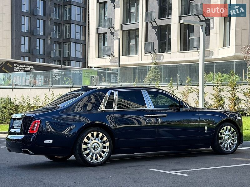 Седан Rolls-Royce Phantom 2019 в Києві