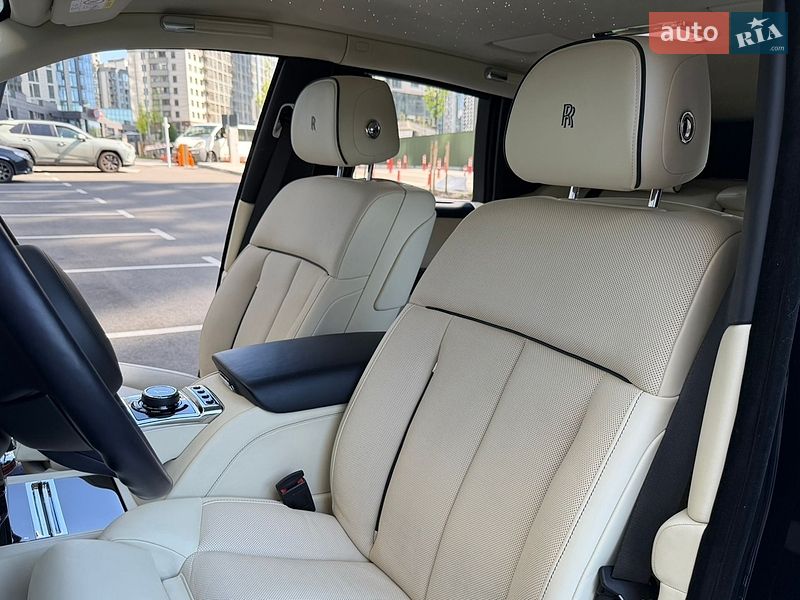 Седан Rolls-Royce Phantom 2019 в Києві