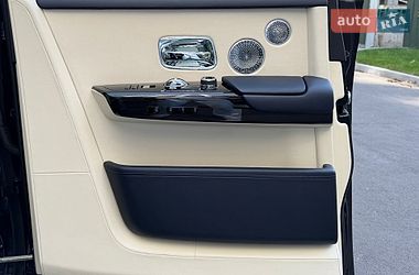 Седан Rolls-Royce Phantom 2019 в Києві