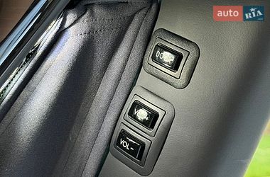 Седан Rolls-Royce Phantom 2019 в Києві