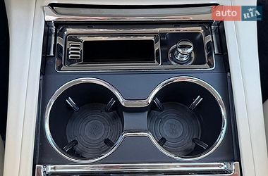 Седан Rolls-Royce Phantom 2019 в Києві