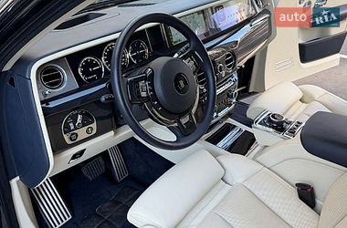 Седан Rolls-Royce Phantom 2019 в Киеве