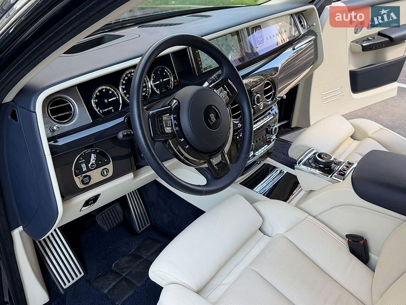 Седан Rolls-Royce Phantom 2019 в Киеве