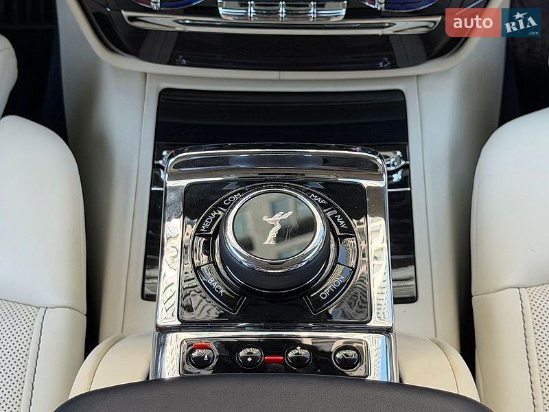 Седан Rolls-Royce Phantom 2019 в Киеве