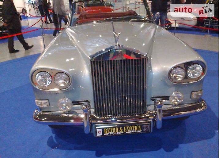 Кабриолет Rolls-Royce Silver Cloud 1965 в Киеве фото 3 Кабриолет Rolls-Royce Silver Cloud 1965 в Киеве