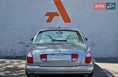 Седан Rolls-Royce Silver Seraph 2001 в 