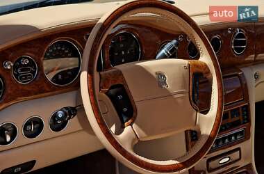 Седан Rolls-Royce Silver Seraph 2001 в 