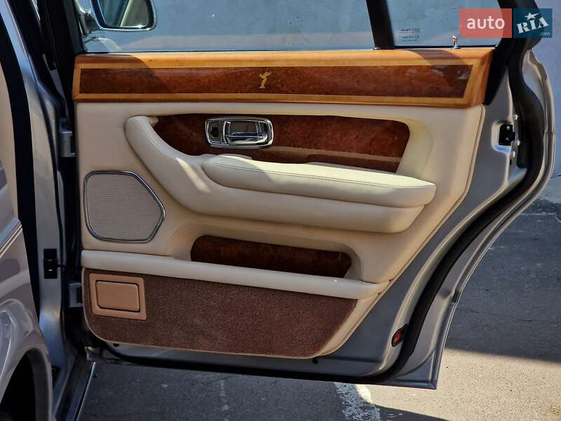 Седан Rolls-Royce Silver Seraph 2001 в Одессе фото 89 Седан Rolls-Royce Silver Seraph 2001 в Одессе