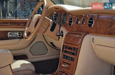 Седан Rolls-Royce Silver Seraph 2001 в 