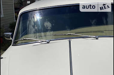 Седан Rolls-Royce Silver Shadow 1980 в 