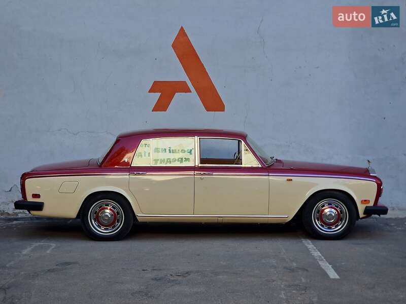 Седан Rolls-Royce Silver Shadow 1974 в Одессе