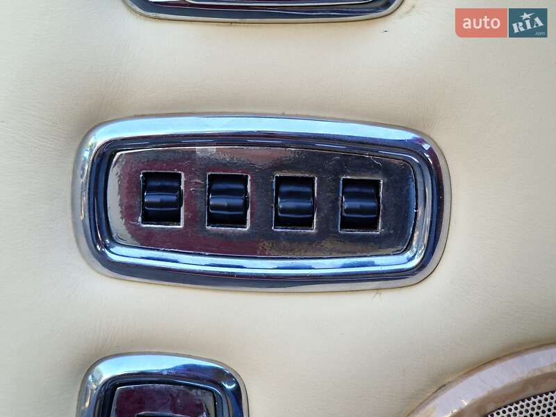 Седан Rolls-Royce Silver Shadow 1974 в Одессе