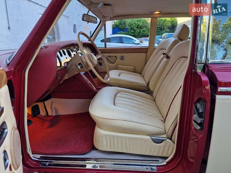 Седан Rolls-Royce Silver Shadow 1974 в Одессе
