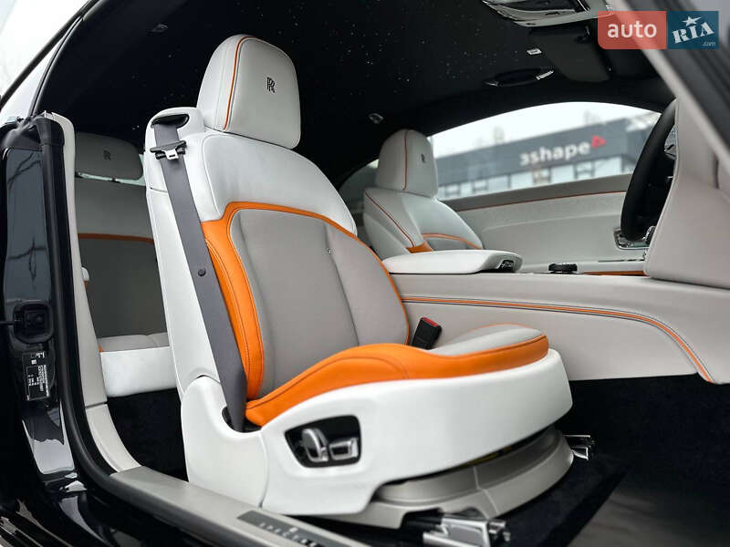 Купе Rolls-Royce Spectre 2024 в Киеве фото 32 Купе Rolls-Royce Spectre 2024 в Киеве