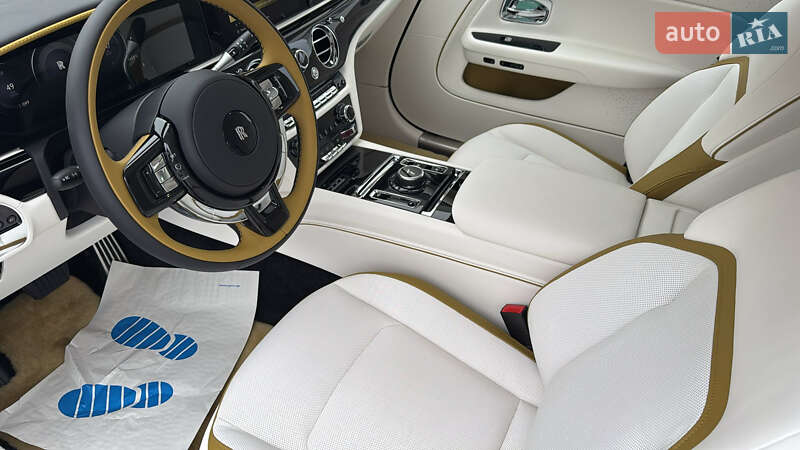 Купе Rolls-Royce Spectre 2024 в Киеве фото 57 Купе Rolls-Royce Spectre 2024 в Киеве