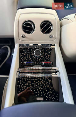 Купе Rolls-Royce Spectre 2024 в 