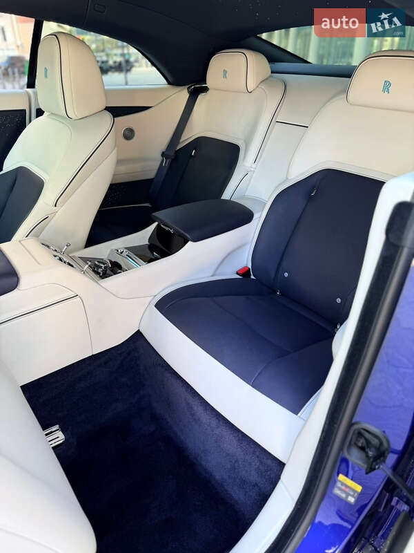 Купе Rolls-Royce Spectre 2024 в Києві фото 34 Купе Rolls-Royce Spectre 2024 в Києві