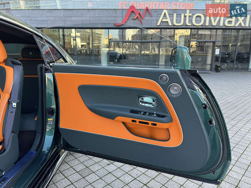 Купе Rolls-Royce Spectre 2024 в Києві фото 14 Купе Rolls-Royce Spectre 2024 в Києві