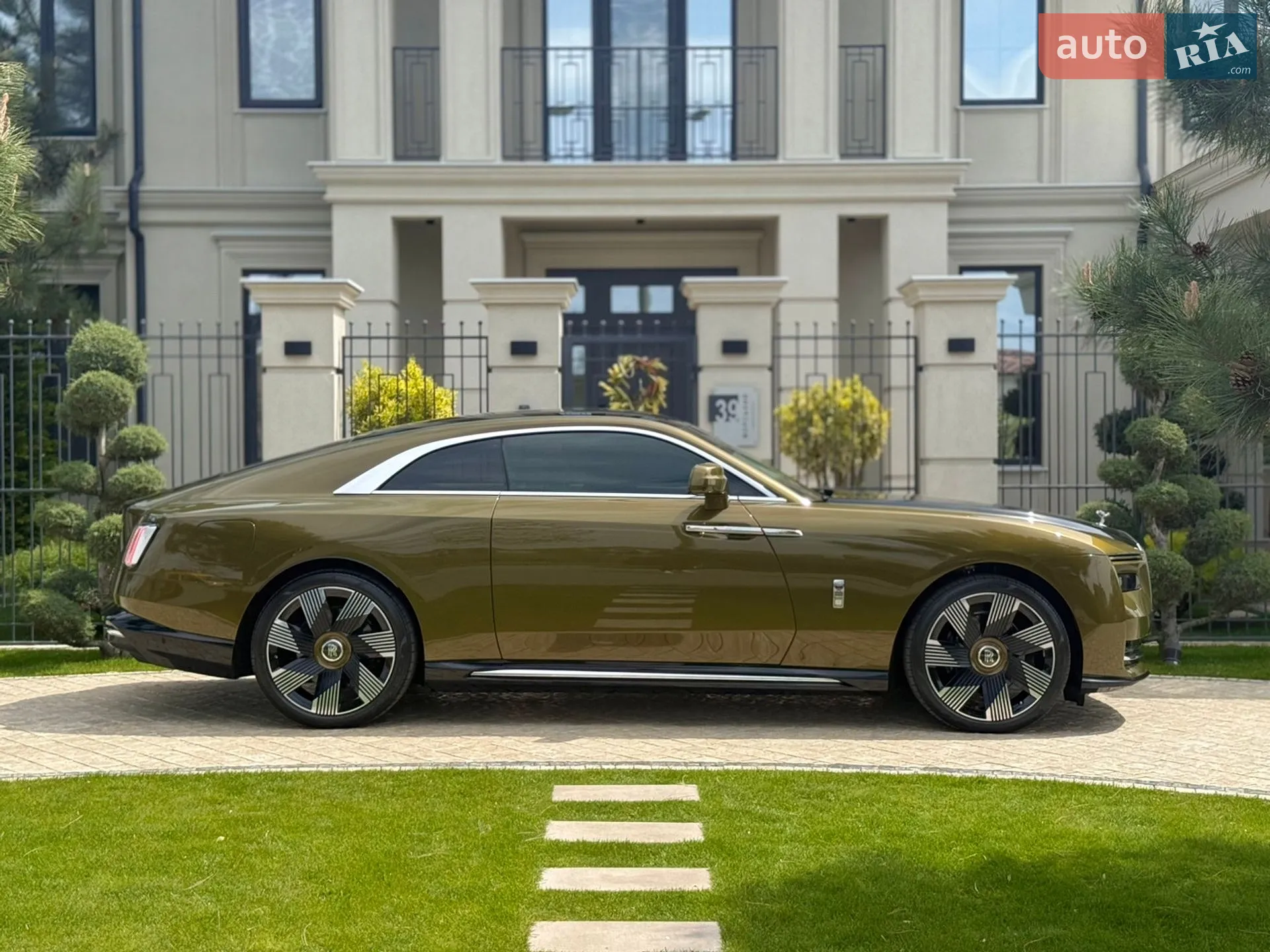 2023 Rolls-Royce Spectre - мініатюра 25