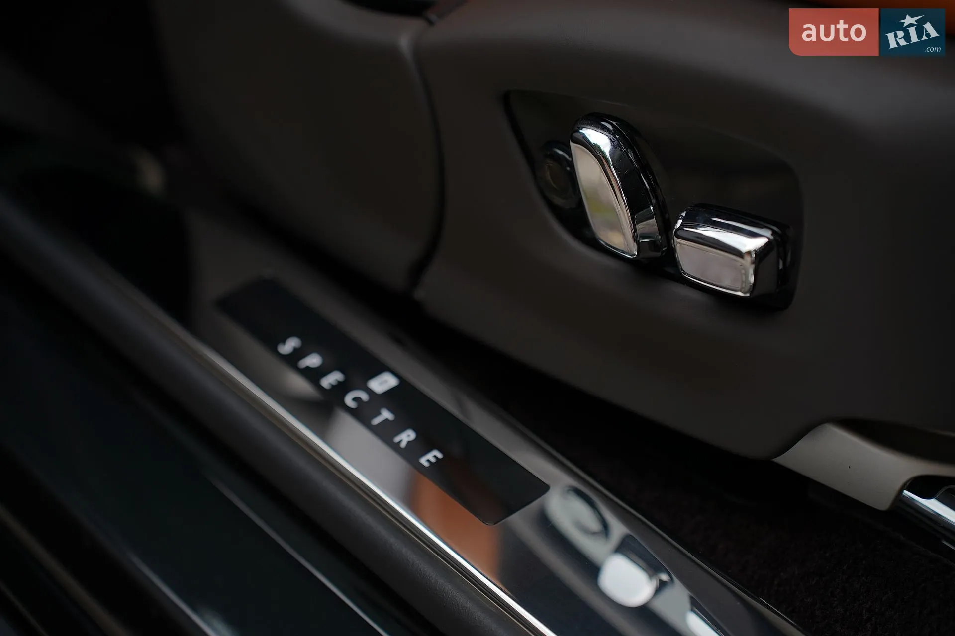 2024 Rolls-Royce Spectre - мініатюра 19