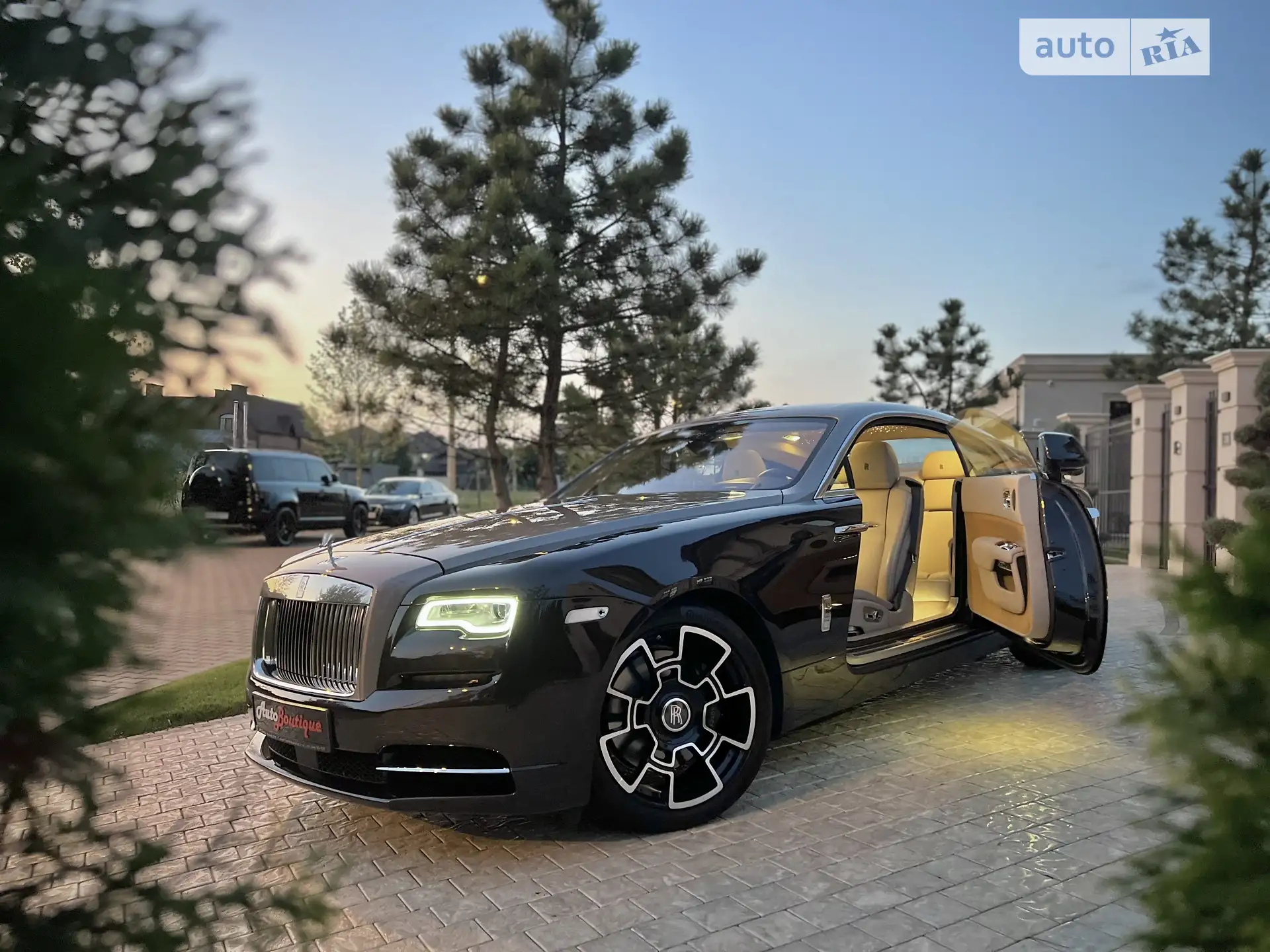 2014 Rolls-Royce Wraith - мініатюра 36