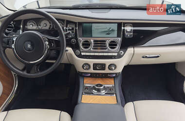 Купе Rolls-Royce Wraith 2014 в 