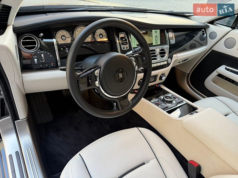 Купе Rolls-Royce Wraith 2015 в Киеве фото 57 Купе Rolls-Royce Wraith 2015 в Киеве