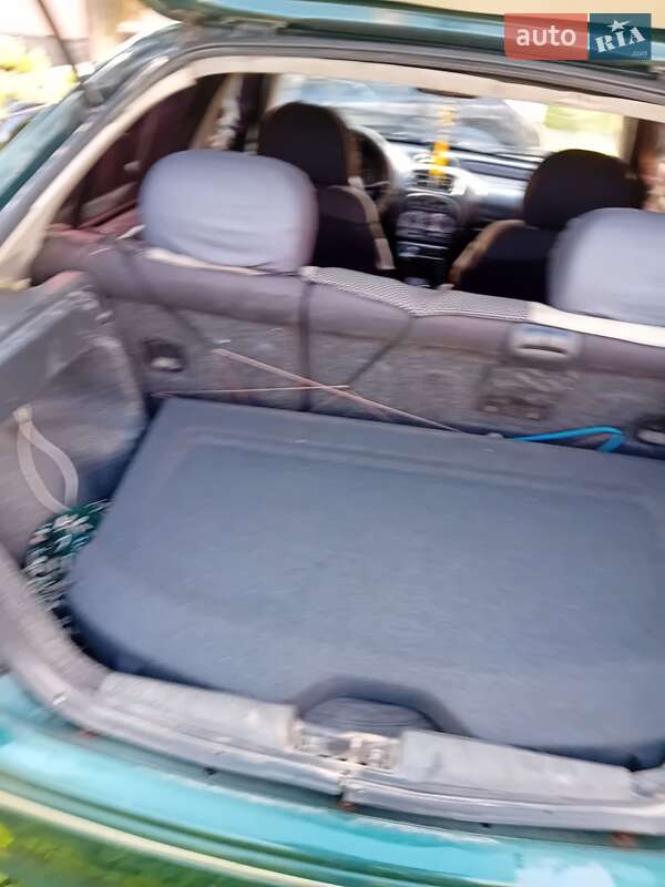 Хэтчбек Rover 200 1996 в Николаеве