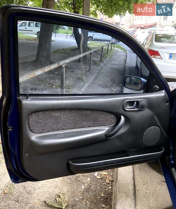 Хетчбек Rover 200 1999 в Львові фото 13 Хетчбек Rover 200 1999 в Львові