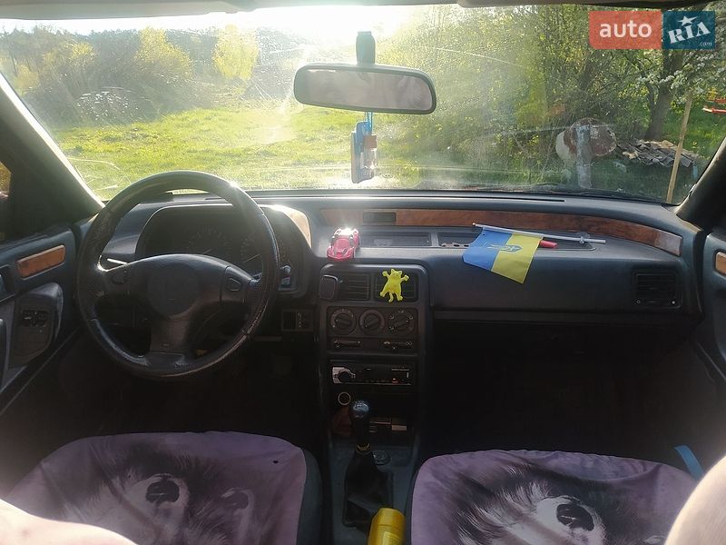 Седан Rover 416 1993 в Кременце