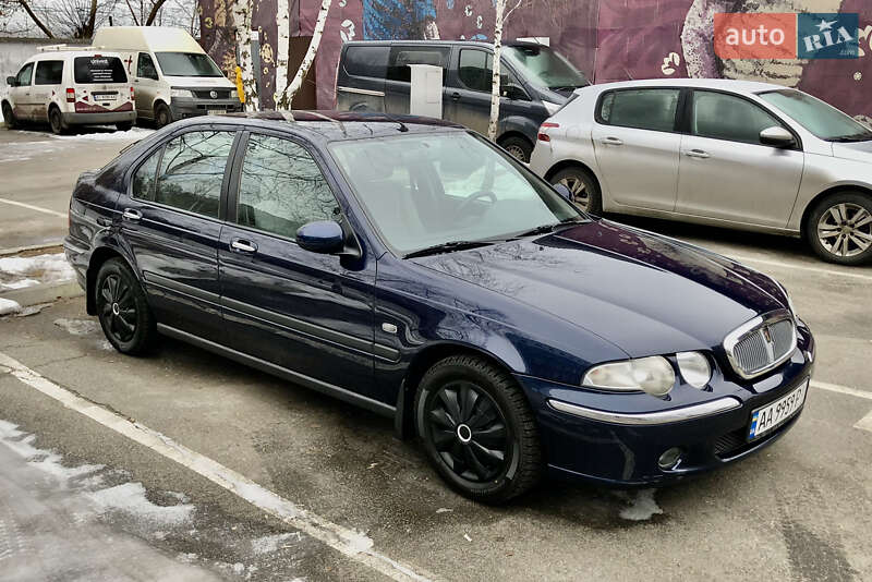 Лифтбек Rover 45 2003 в 