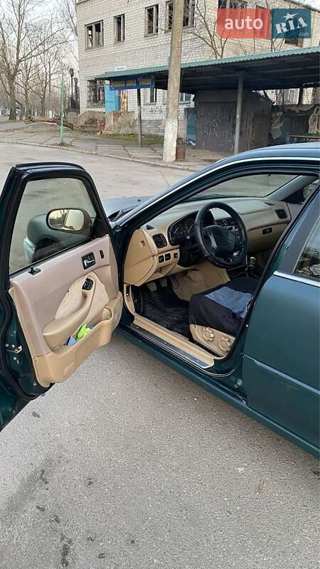 Седан Rover 618 1999 в Николаеве