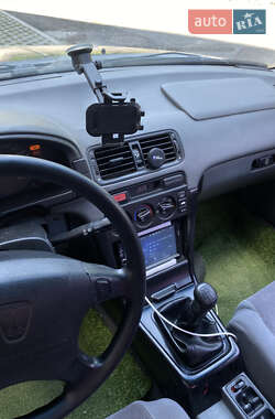 Седан Rover 620 1996 в 