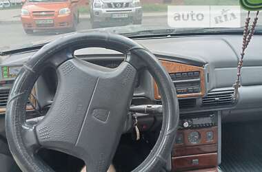 Седан Rover 820 1993 в 