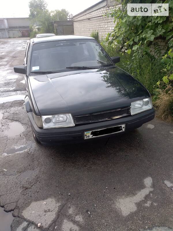 Седан Rover Montego 1985 в Запоріжжі
