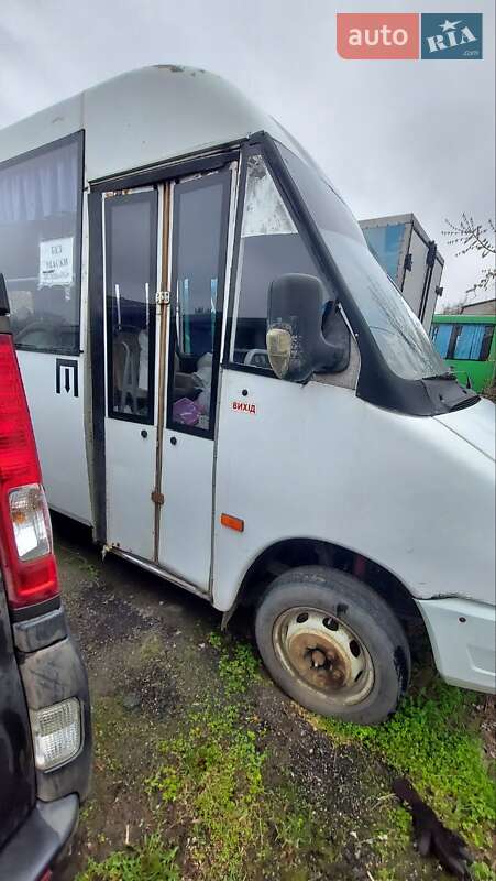 Міський автобус РУТА 25 2011 в Дніпрі