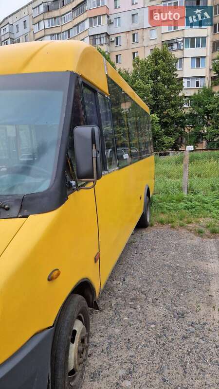 Міський автобус РУТА 25 2011 в Полтаві