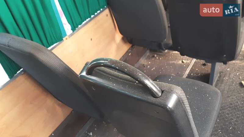 Микроавтобус РУТА А0483 2006 в Херсоне фото 15 Микроавтобус РУТА А0483 2006 в Херсоне