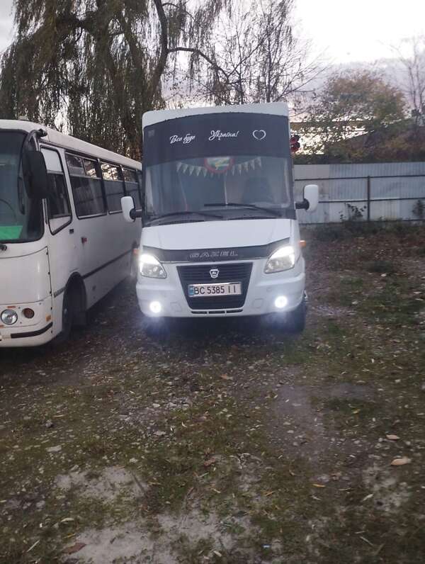 Микроавтобус РУТА А0484 2006 в 
