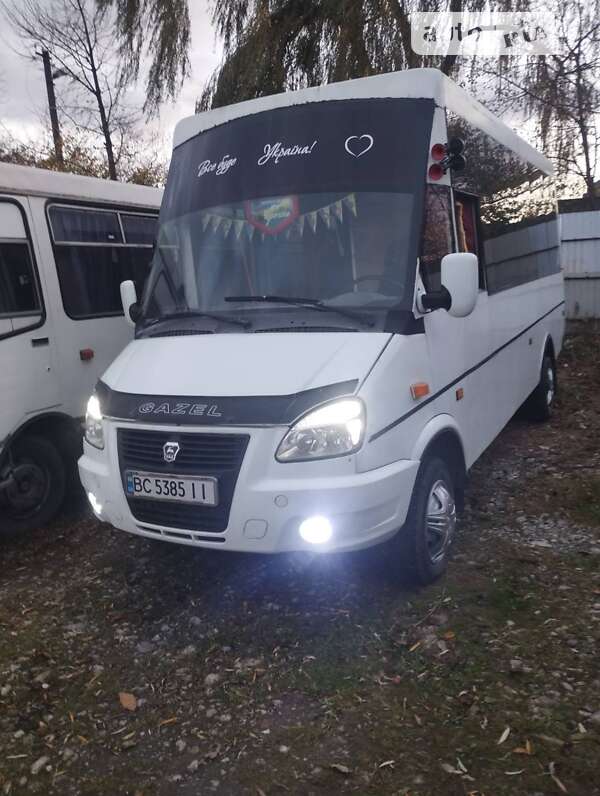 Мікроавтобус РУТА А0484 2006 в Золочеві